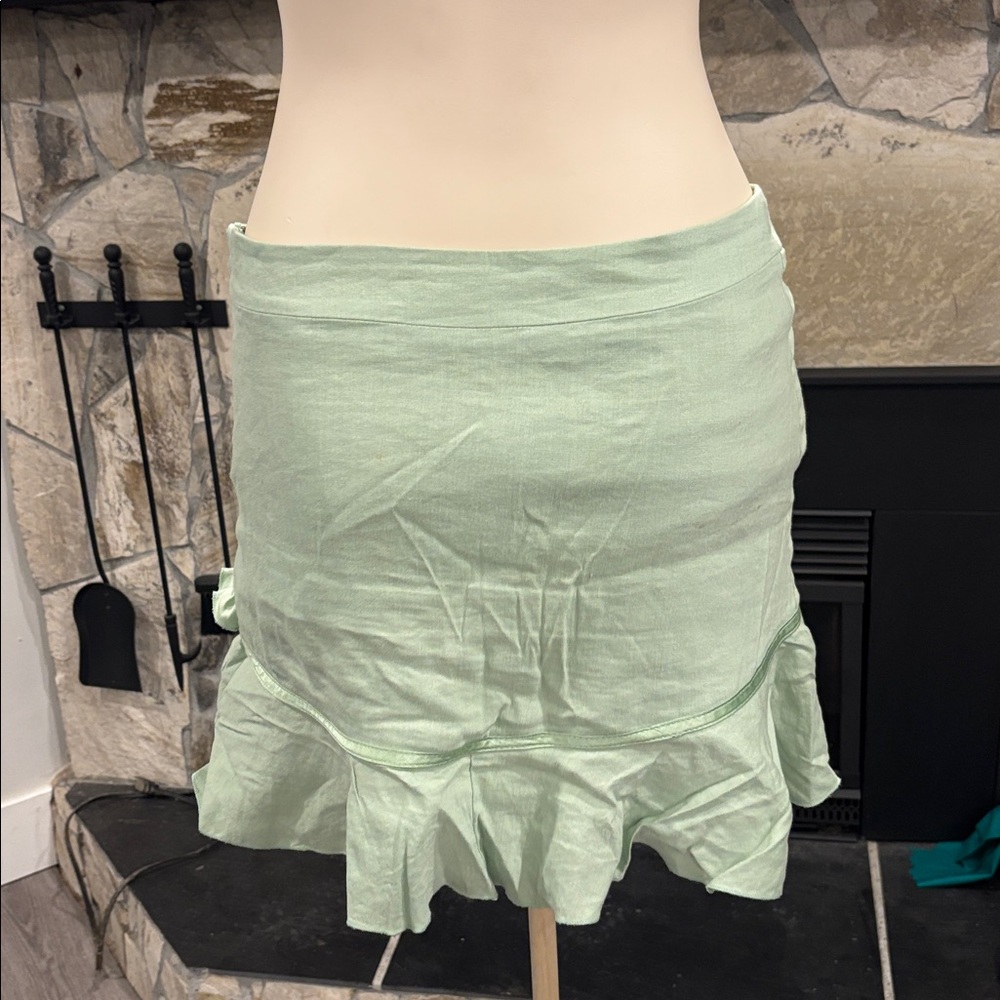 Bebe Light Green Ruffle Mini Skirt - Picture 4 of 9